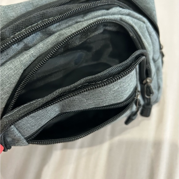 💥PRICE⬇️ 
NISSAN • Thrill Street Fanny Pack • Medium • Grey • - Picture 10 of 12